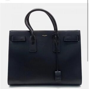 Saint Laurent 
Saint Laurent Black leather Sac Dejour Large Bag